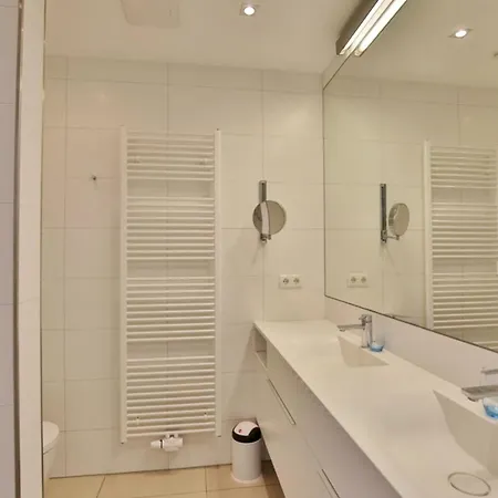 Alte Liebe, Ra207 Appartement